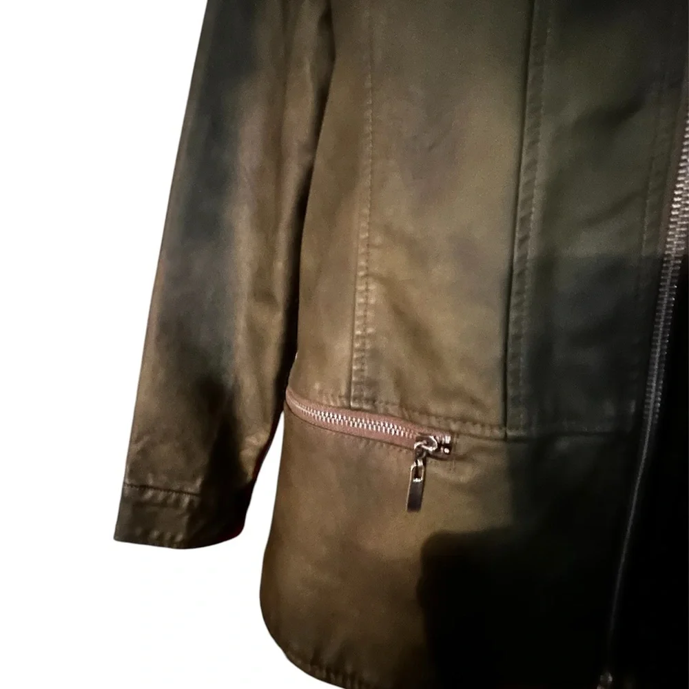 Woman’s cute leather jacket size  XL - Picture 4 of 8